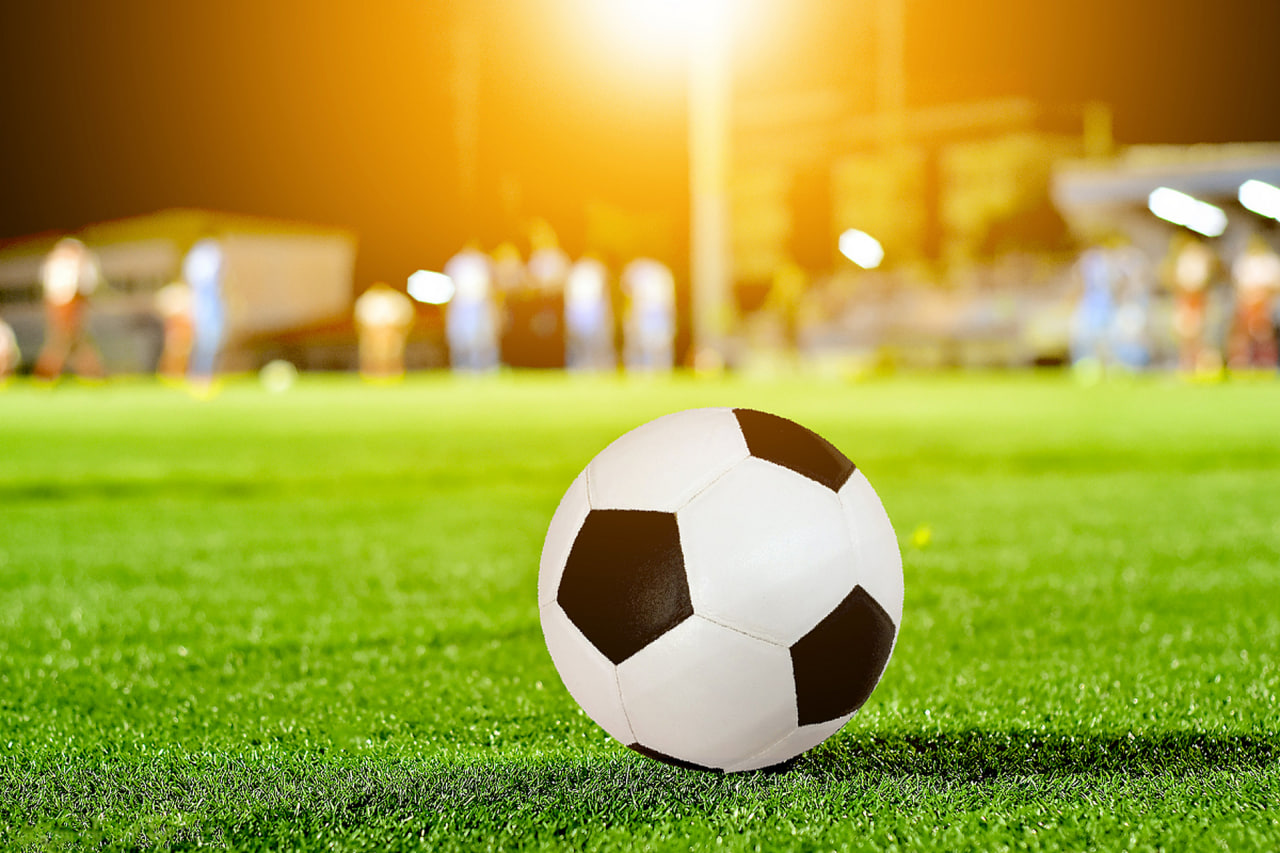 社交娱乐用户讨论足球比赛